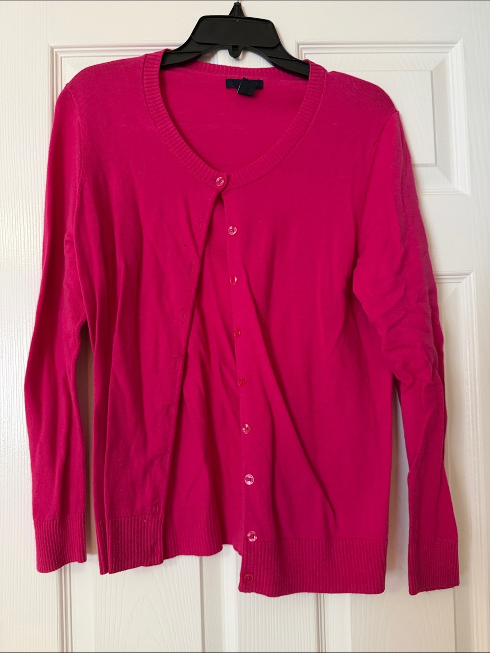 GAP Bright Fuchsia Women's Button-Up Cardigan